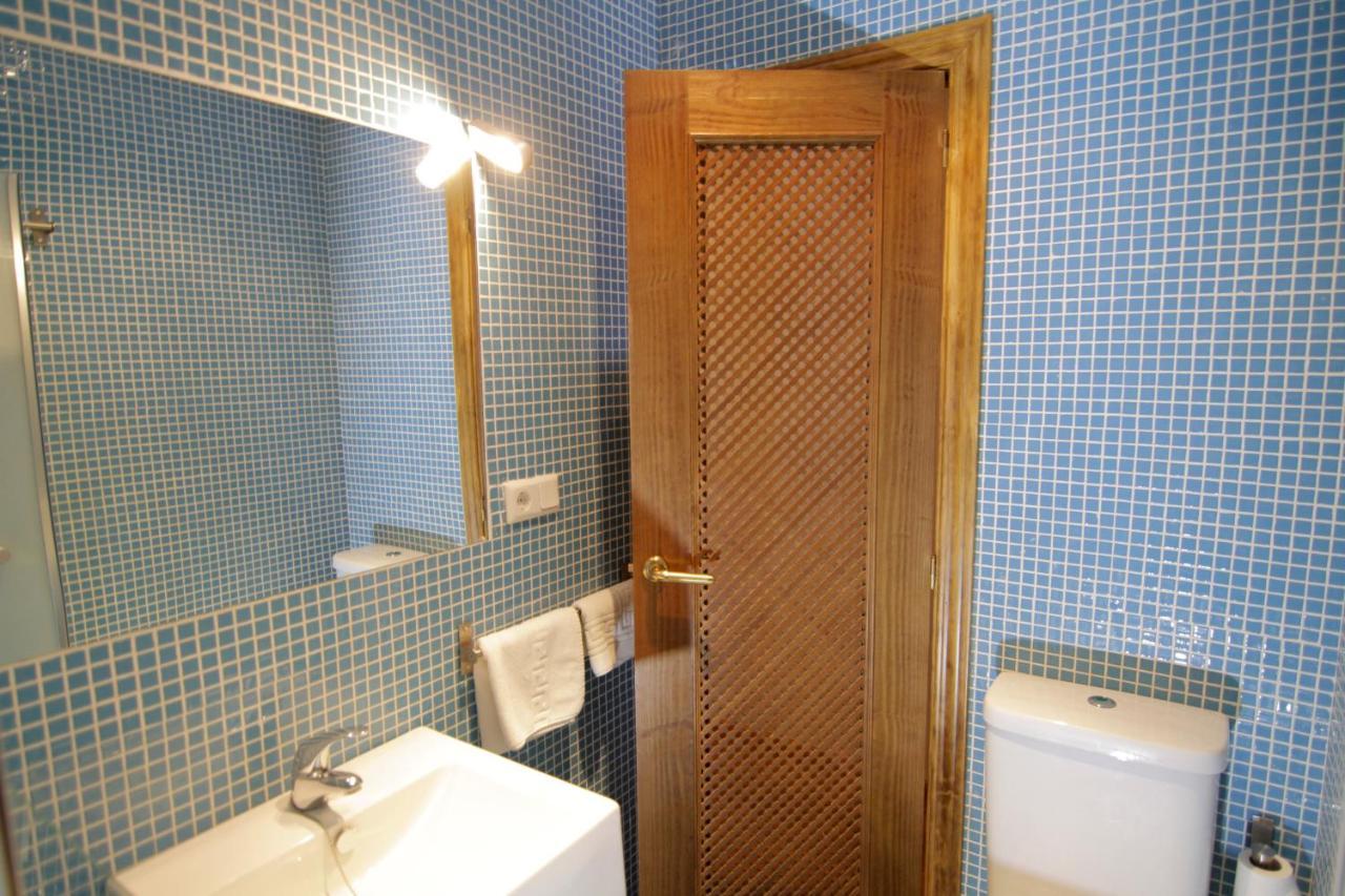 Vivienda Turistica Yamaries Hotel Úbeda Kültér fotó