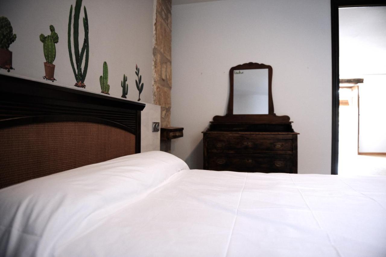 Vivienda Turistica Yamaries Hotel Úbeda Kültér fotó