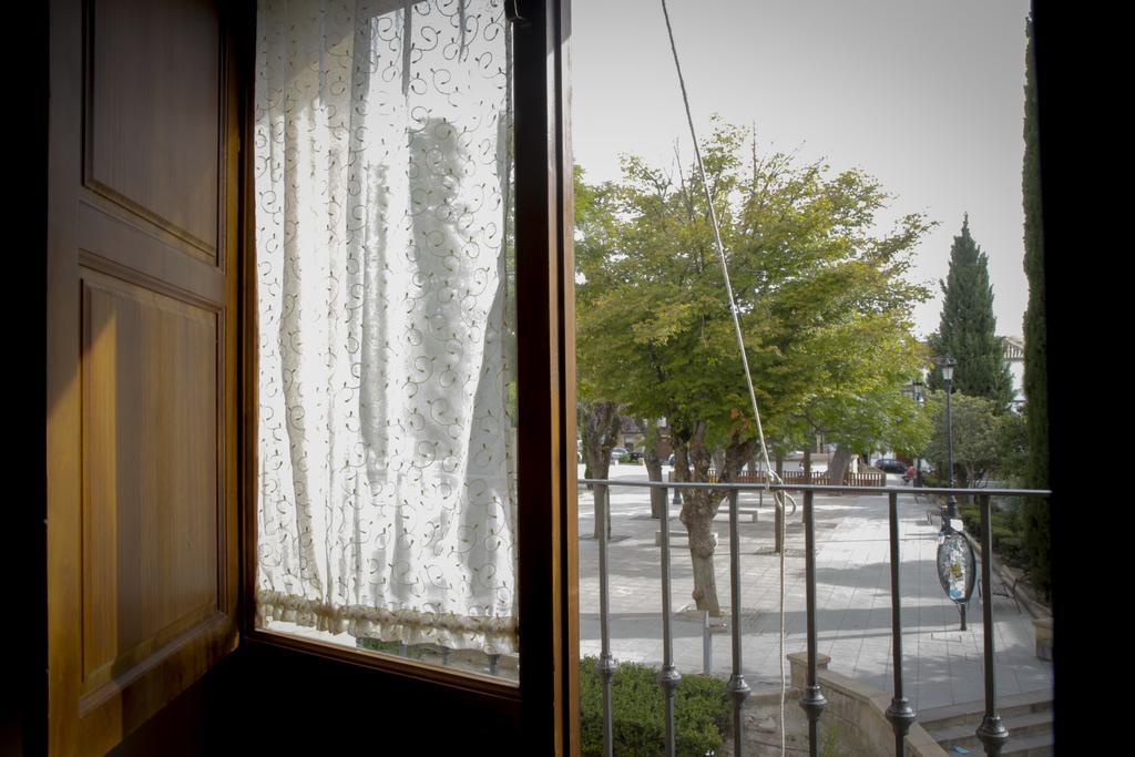 Vivienda Turistica Yamaries Hotel Úbeda Kültér fotó